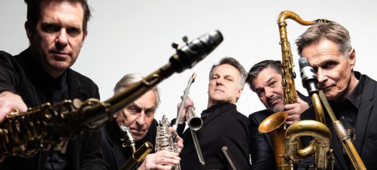 Artvark-and-Leo-van-Oostrom-photo-Miles-Delfos